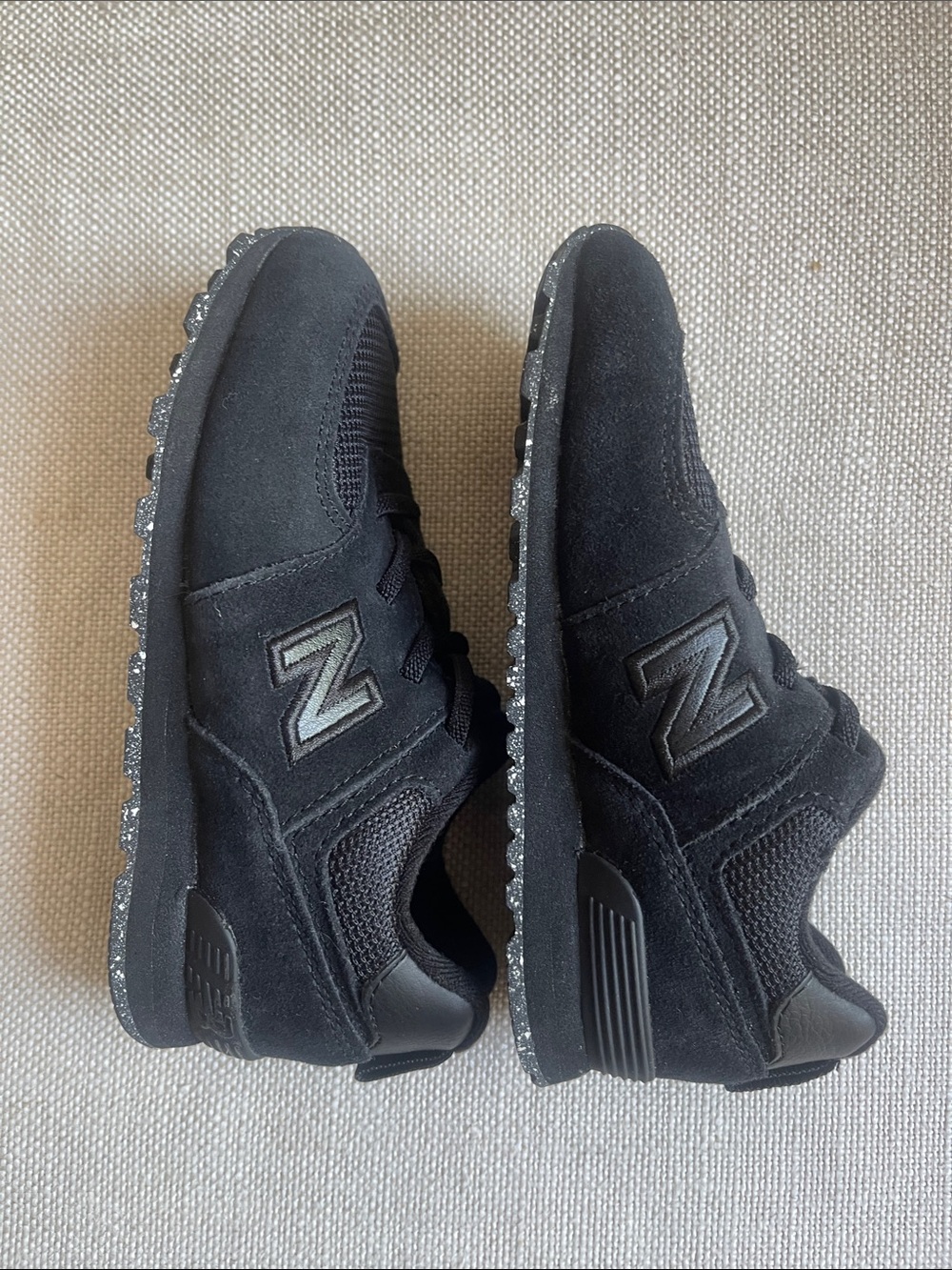 NEW New Balance Classic 574 Core Black Suede with Black Mesh - size 10 - Picture 5 of 10